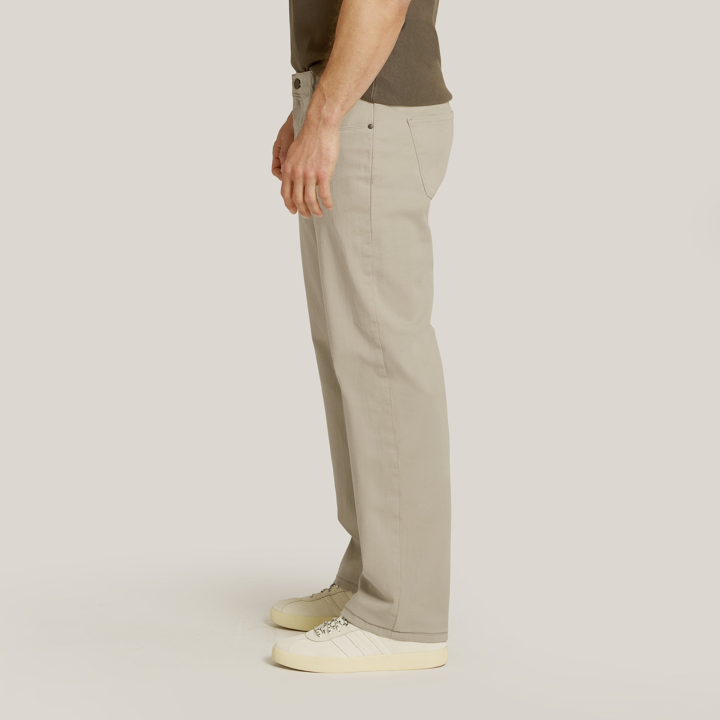 Men wearing Khaki claro Straight Mercer Jeans