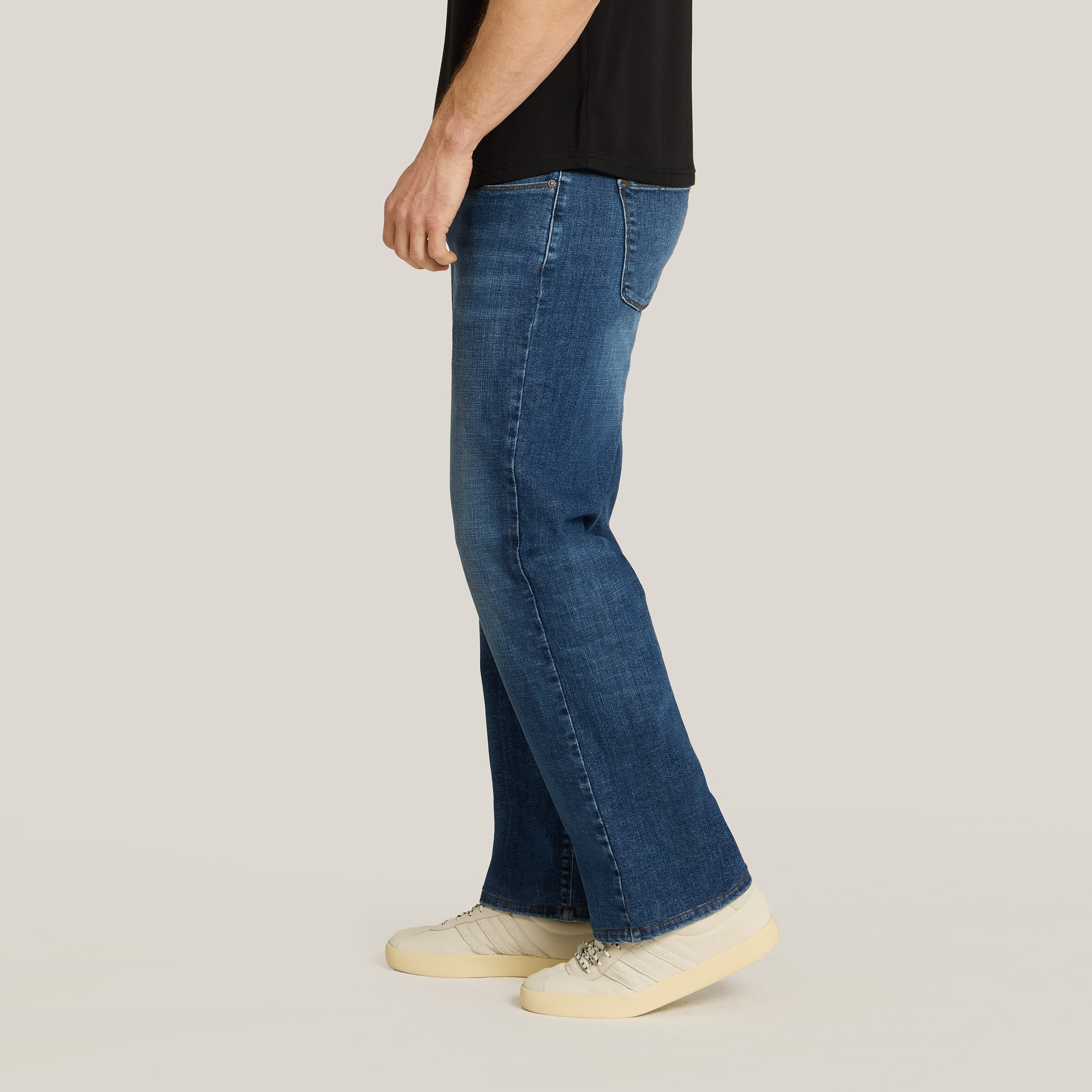 Men wearing Azul medio/claro Straight Wooster Jeans