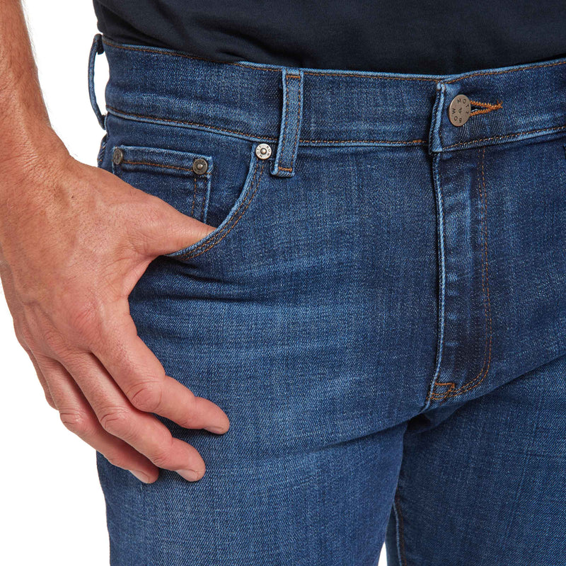 Men wearing Light/Medium Blue The Blue Jeans Edit skinny jeans